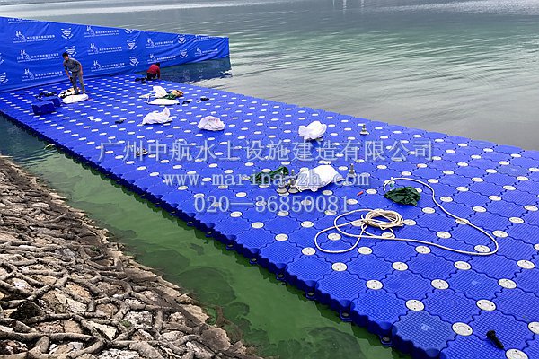 水上浮筒 水上浮動平臺 水上工程 廣州中航水上設(shè)施建造有限公司 水上浮筒 水上浮動平臺 水上工程 廣州中航水上設(shè)施建造有限公司